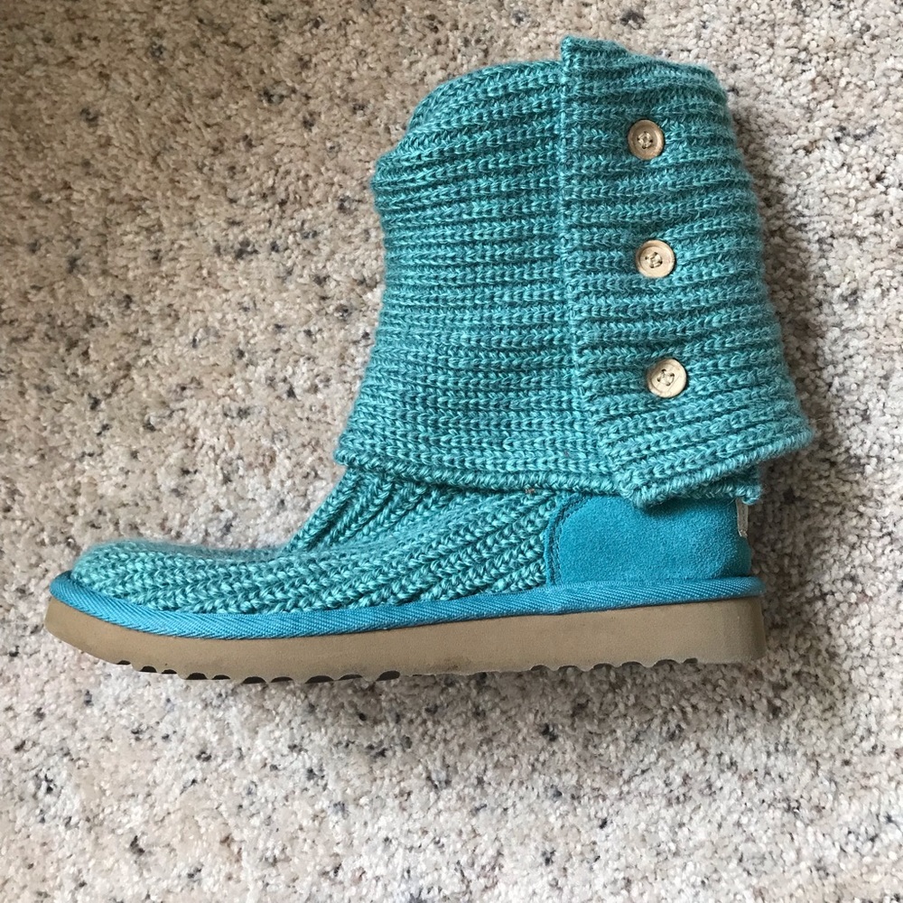 UGG Women's Classic Cardy II Casual Boots